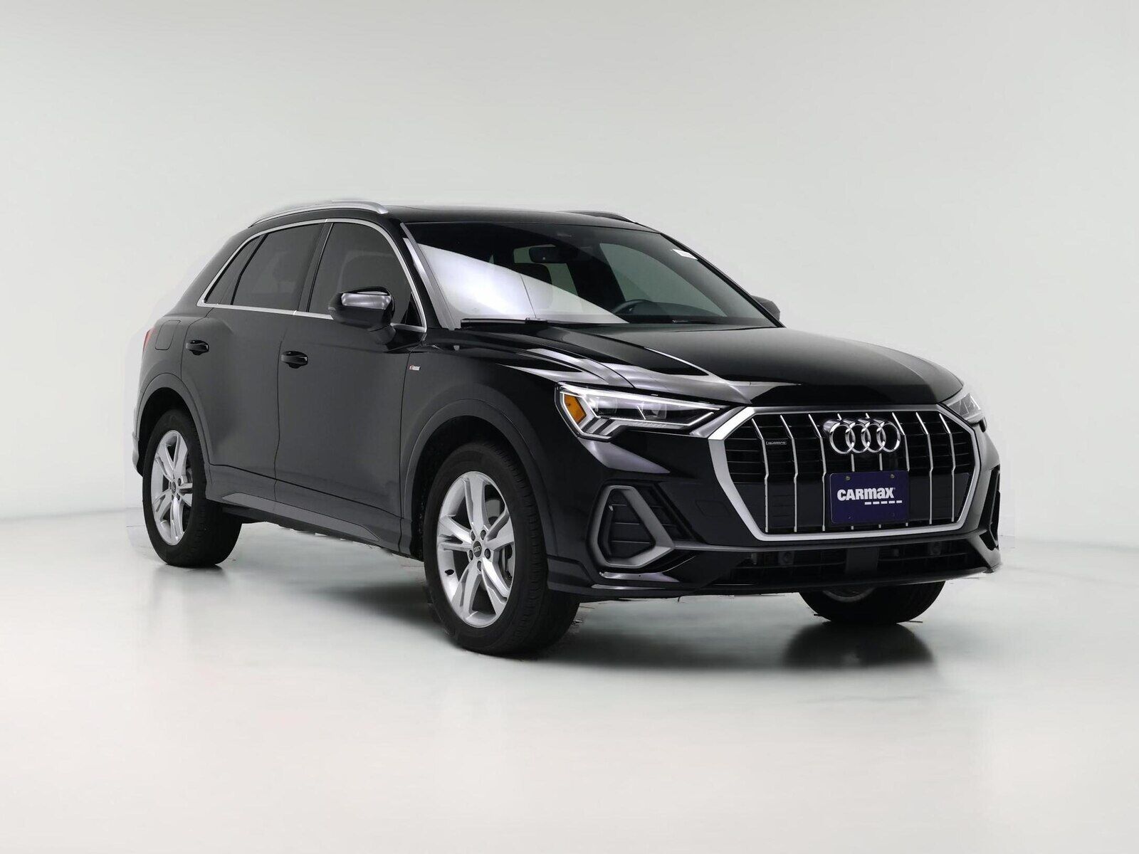 2024 AUDI Q3