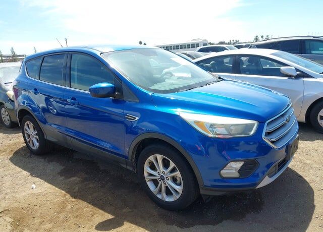 2017 FORD Escape