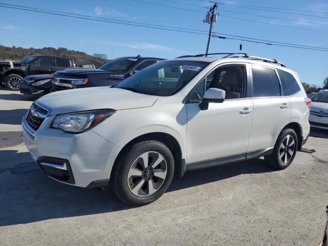 2017 SUBARU Forester