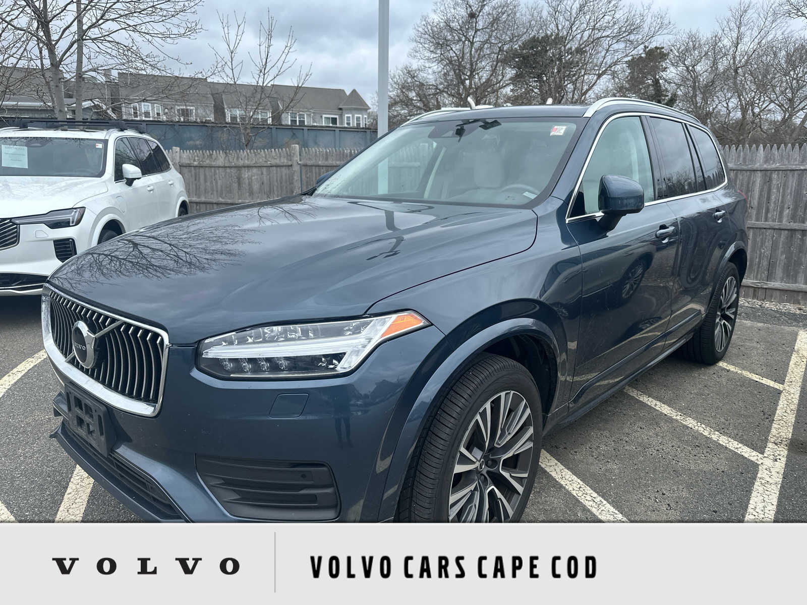 2022 VOLVO XC90