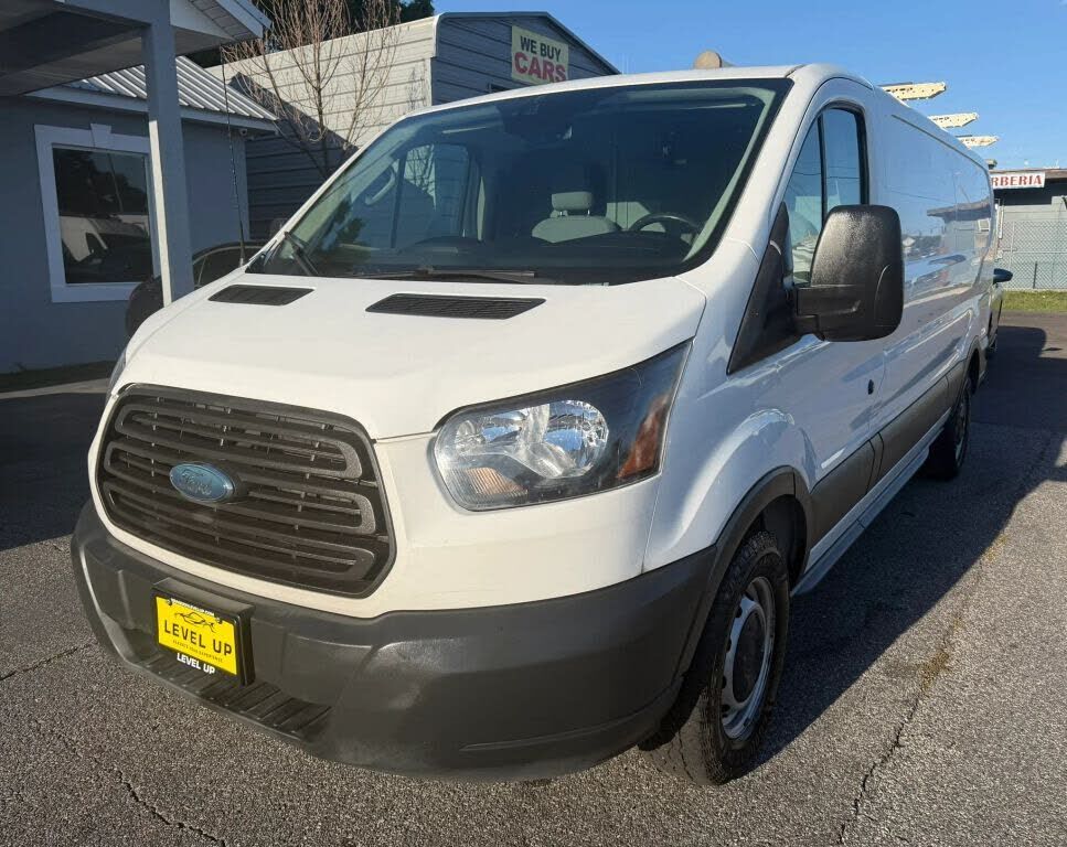 2017 FORD Transit