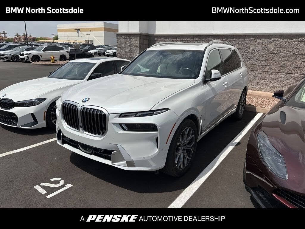 2025 BMW X7