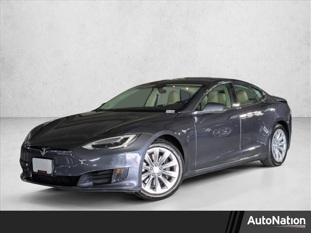 2016 TESLA Model S