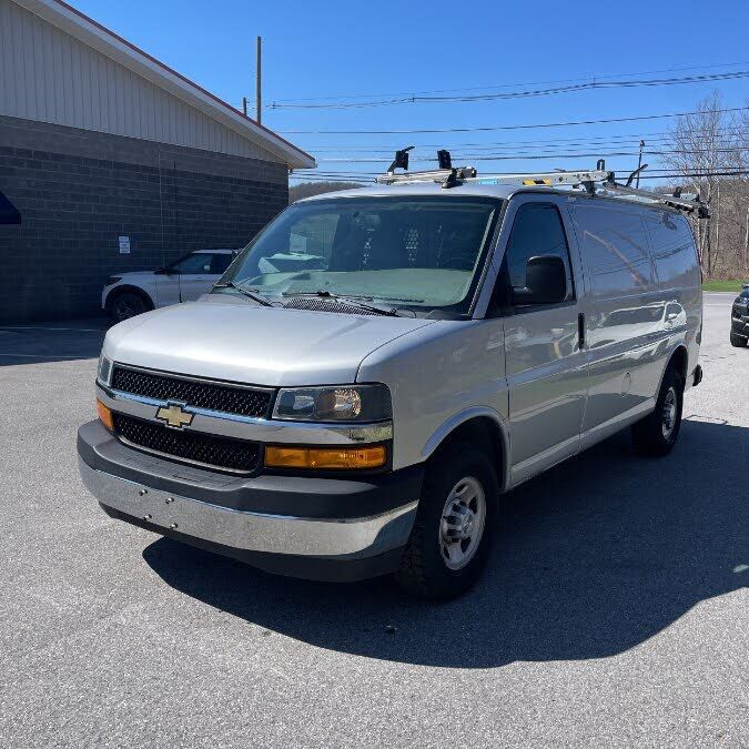 2019 CHEVROLET Express