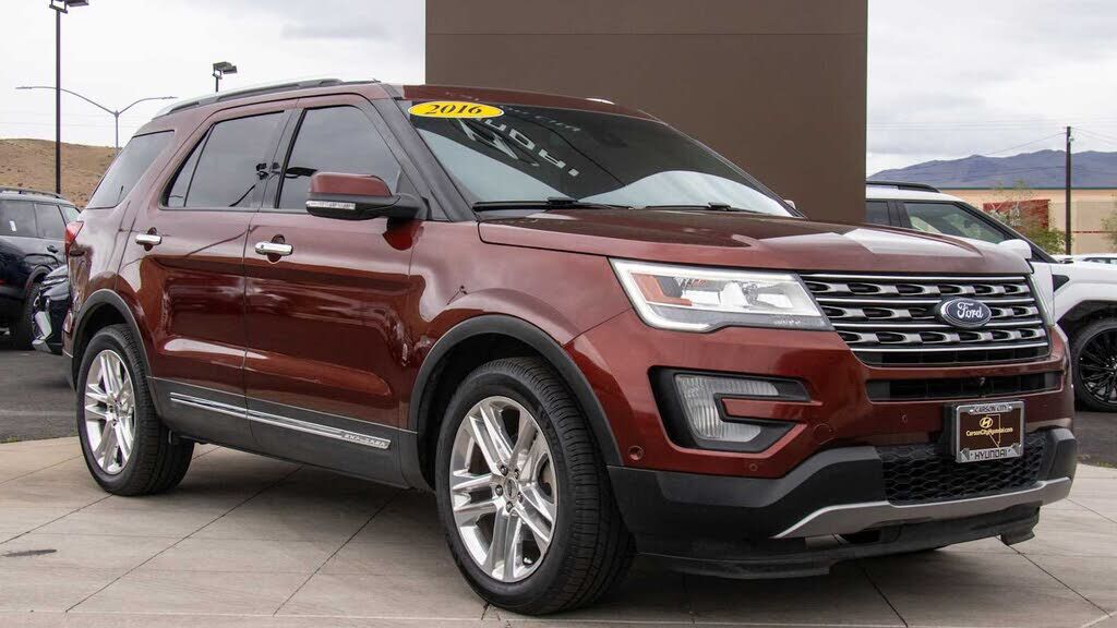 2016 FORD Explorer