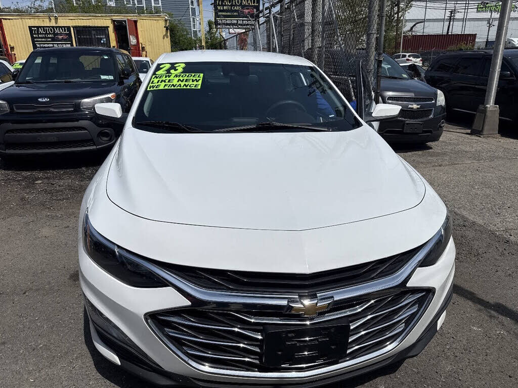 2023 CHEVROLET Malibu