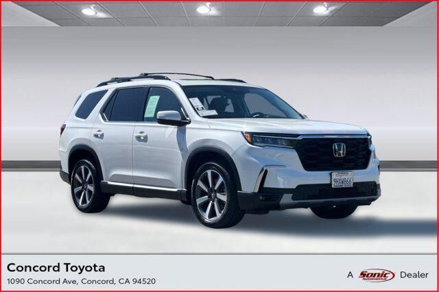 2023 HONDA Pilot