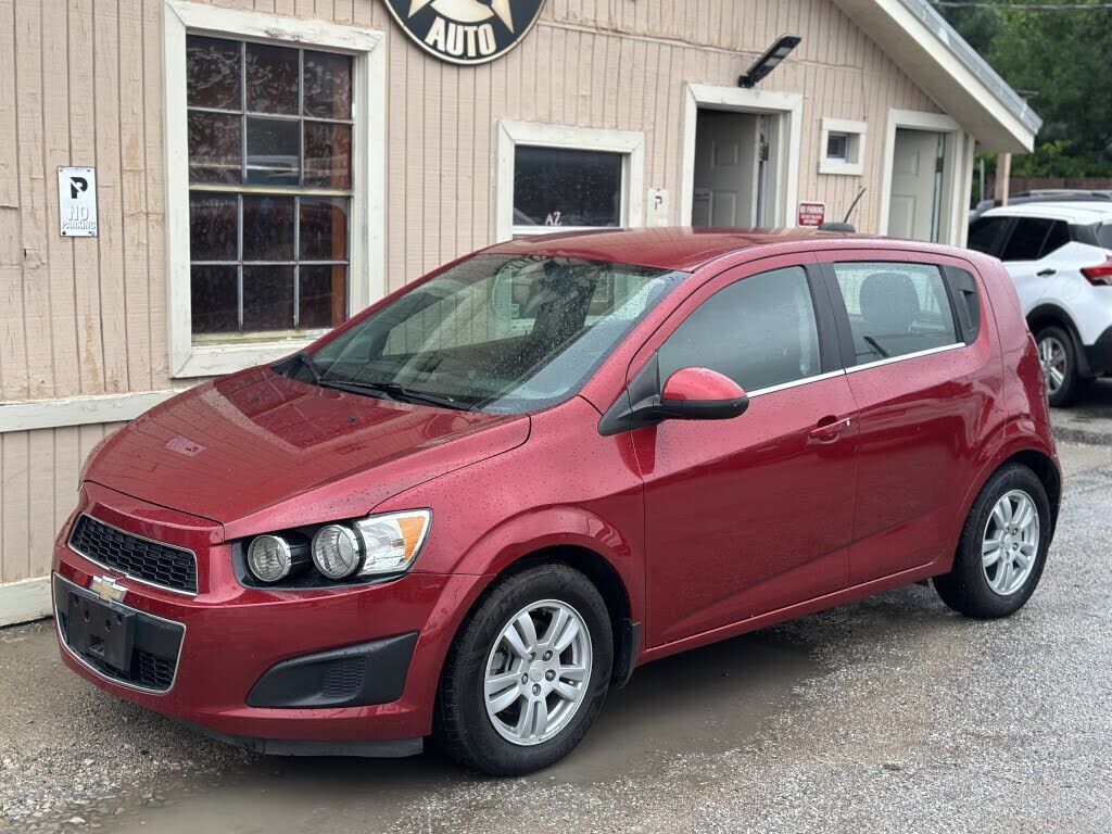 2015 CHEVROLET Sonic