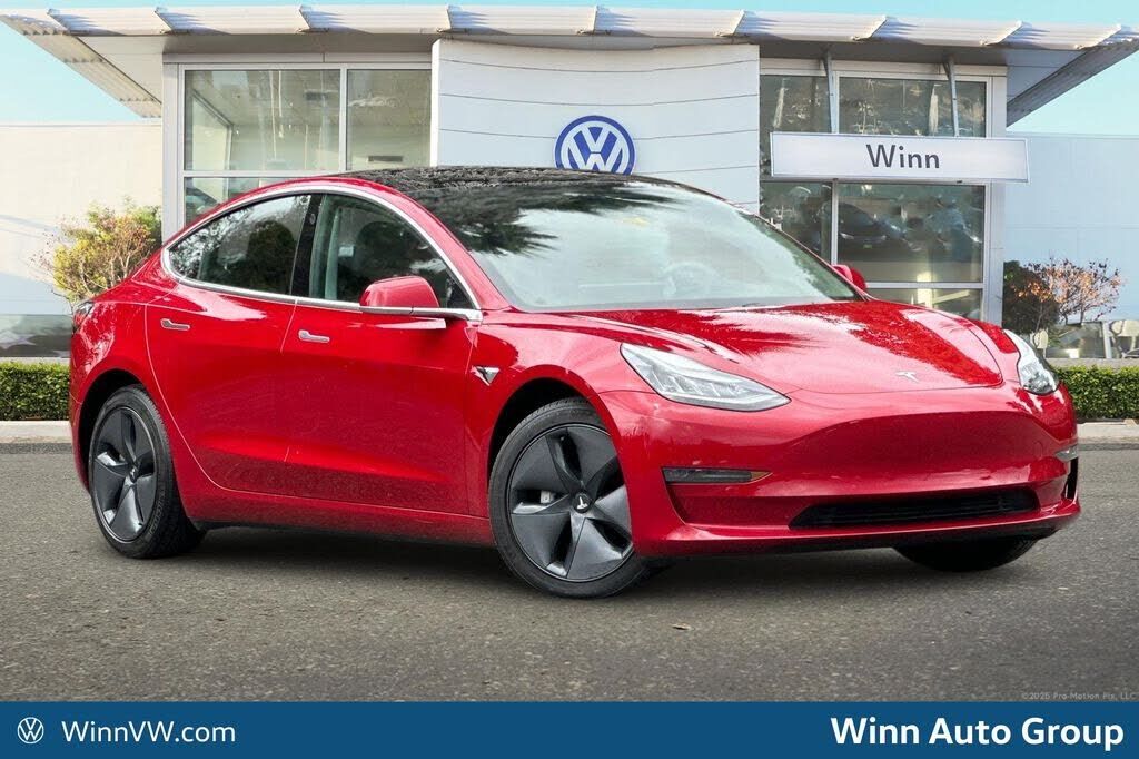 2019 TESLA Model 3