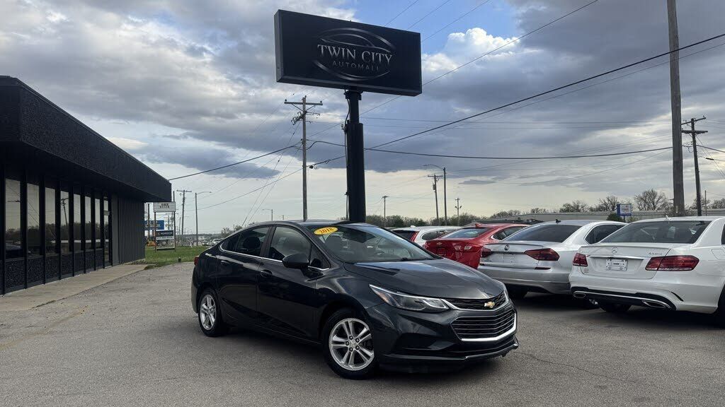 2018 CHEVROLET Cruze