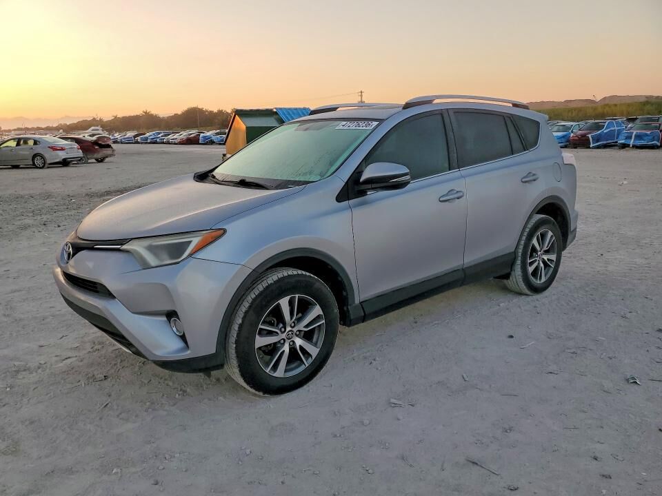 2016 TOYOTA RAV4