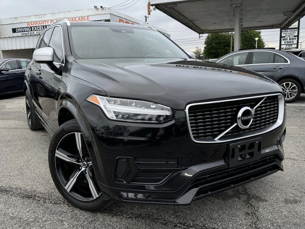 2019 VOLVO XC90