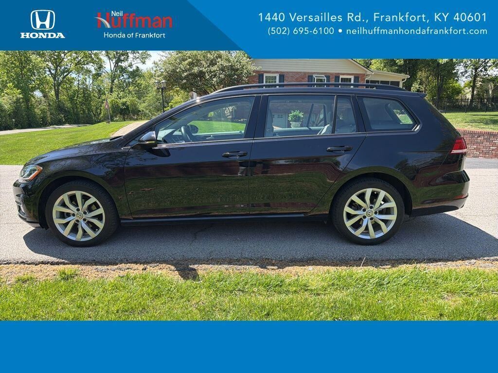 2019 VOLKSWAGEN Golf SportWagen