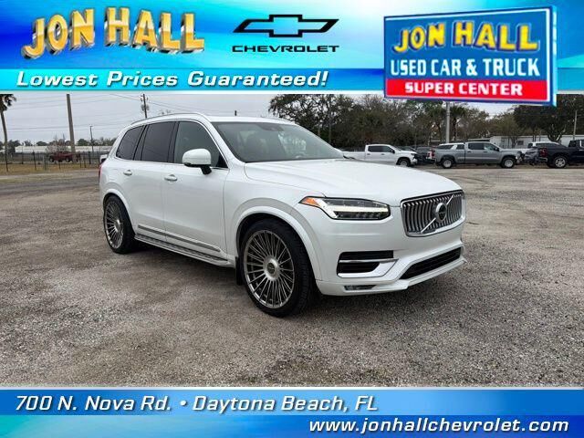 2020 VOLVO XC90