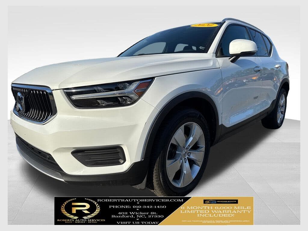 2020 VOLVO XC40