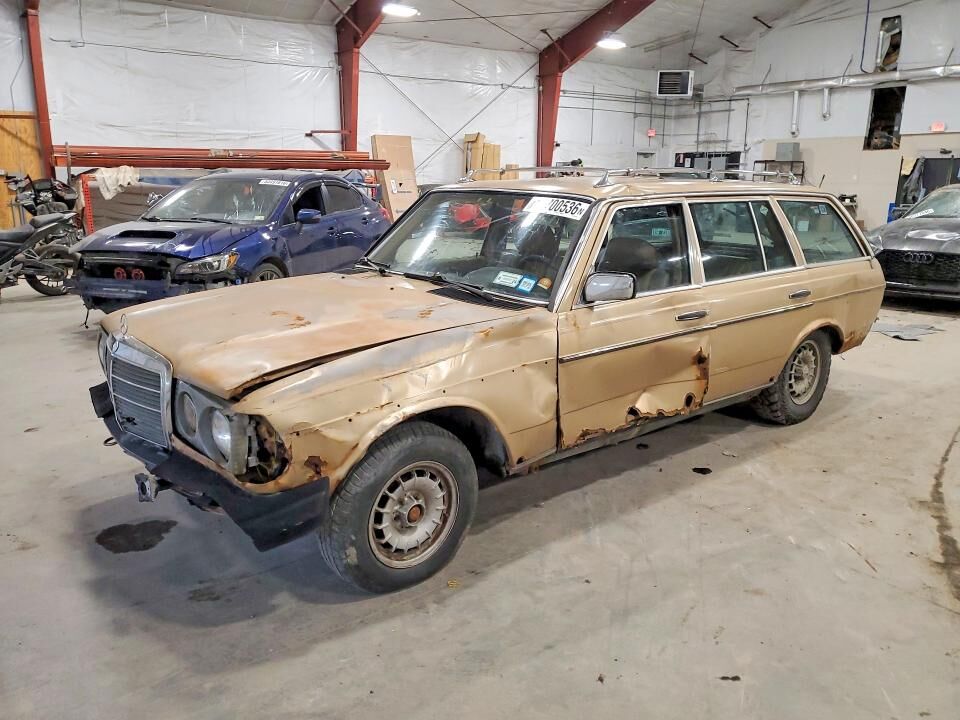 1984 MERCEDES-BENZ 300