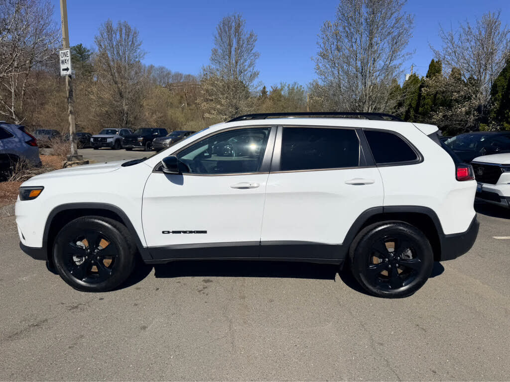 2023 JEEP Cherokee