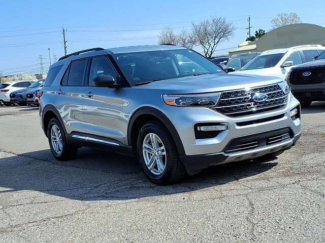 2024 FORD Explorer