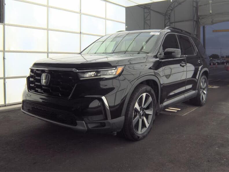 2023 HONDA Pilot