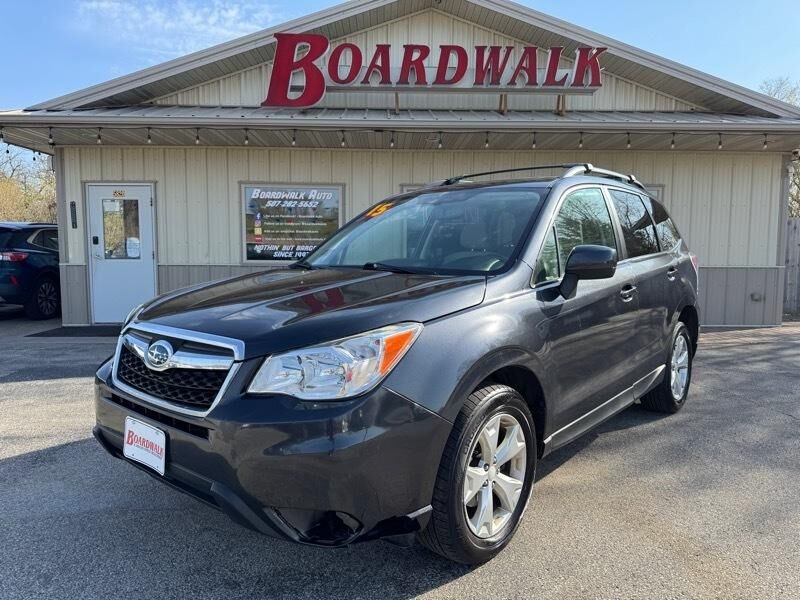 2015 SUBARU Forester