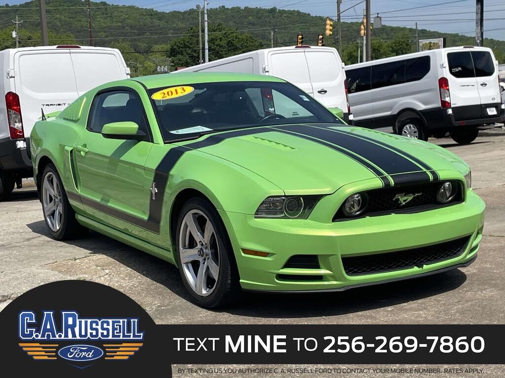 2013 FORD Mustang