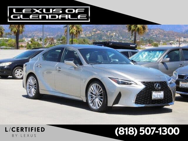 2023 LEXUS IS