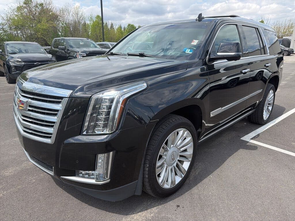 2019 CADILLAC Escalade
