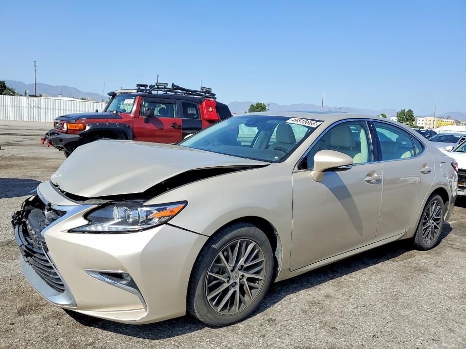 2016 LEXUS ES
