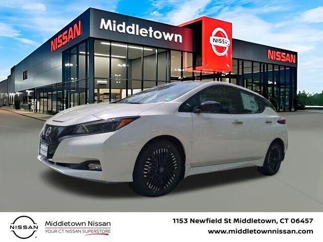 2025 NISSAN Leaf