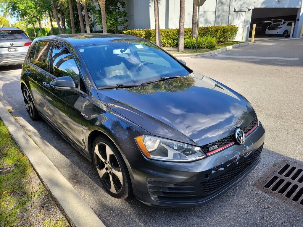 2017 VOLKSWAGEN Golf GTI