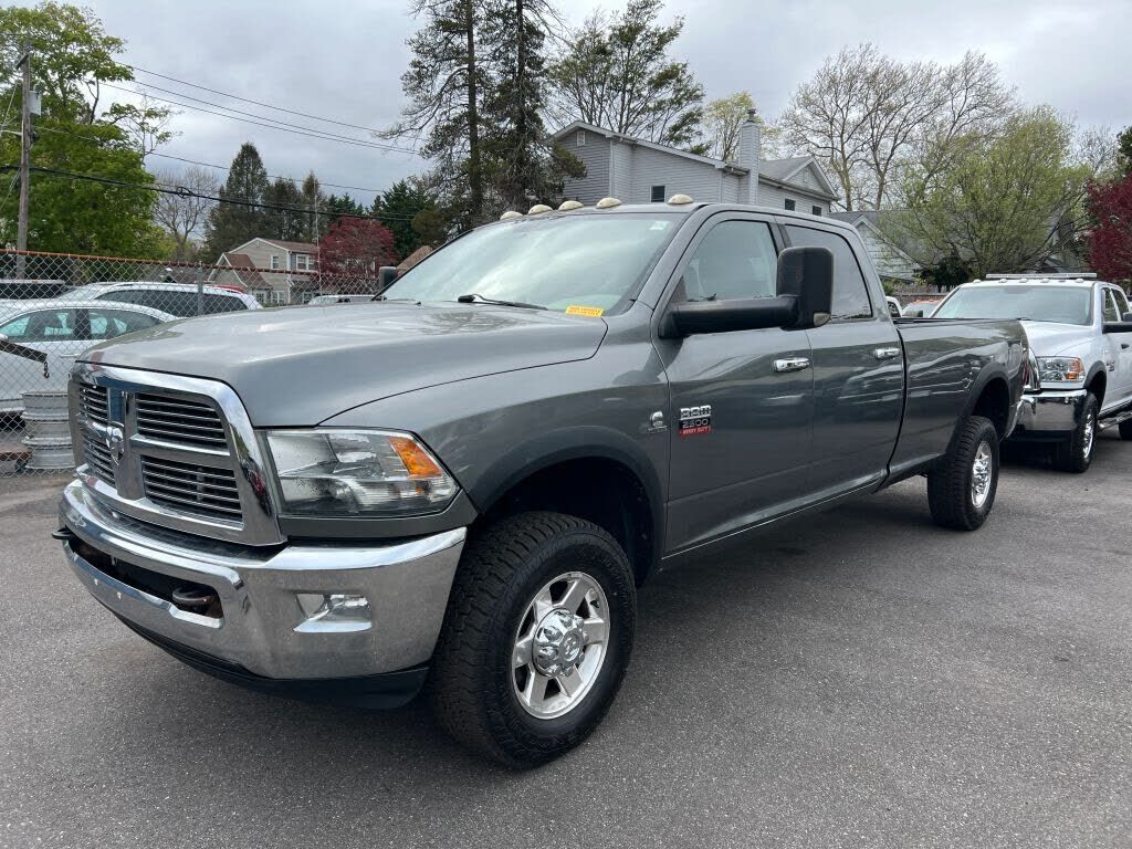 2012 DODGE Ram
