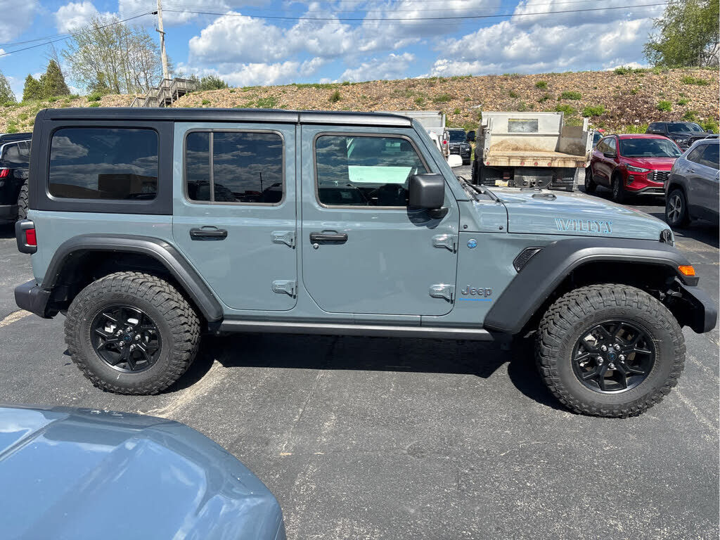 2025 JEEP Wrangler