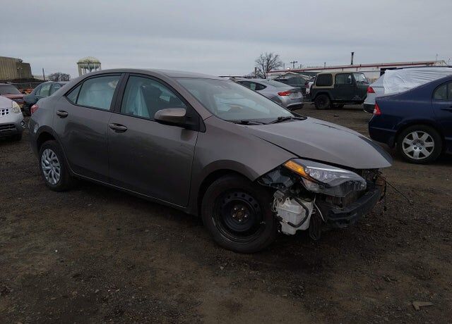 2019 TOYOTA Corolla