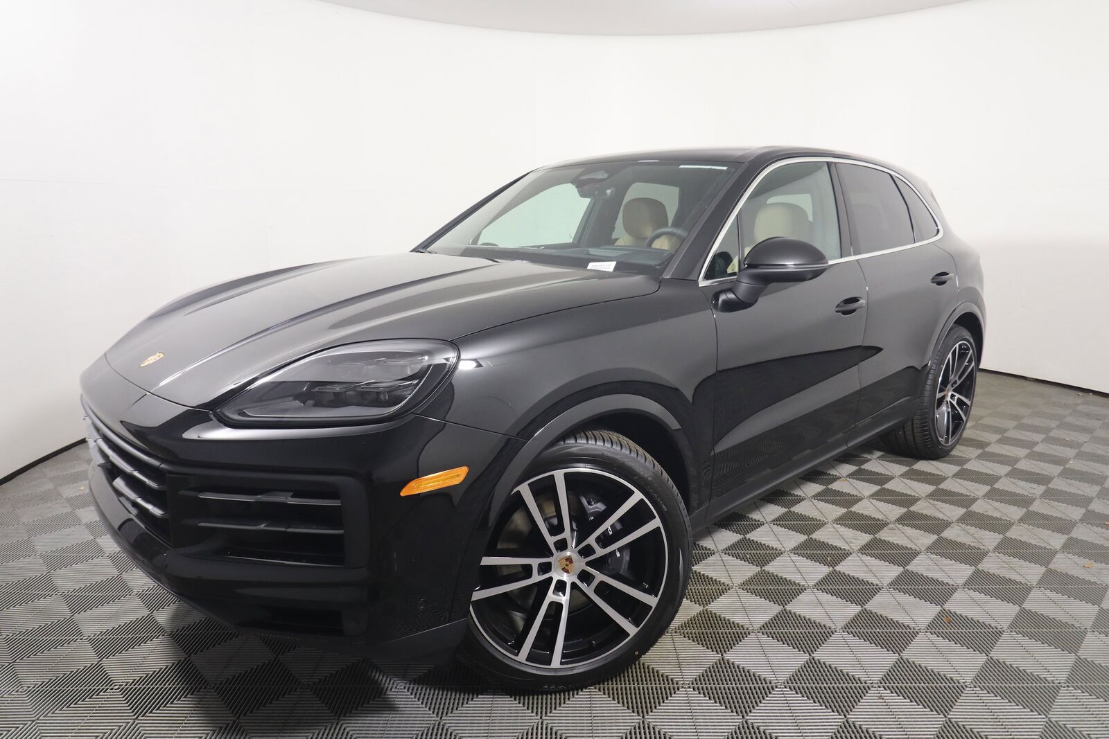 2026 PORSCHE Cayenne