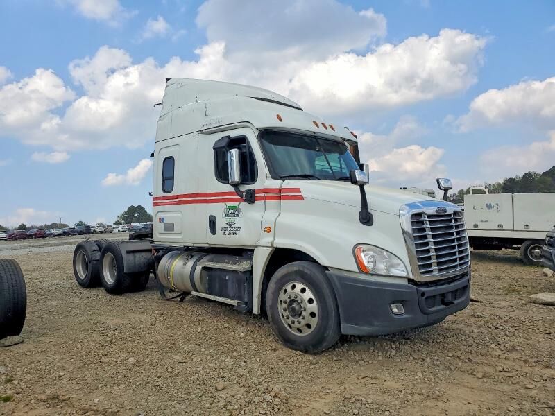 2017 FREIGHTLINER Cascadia