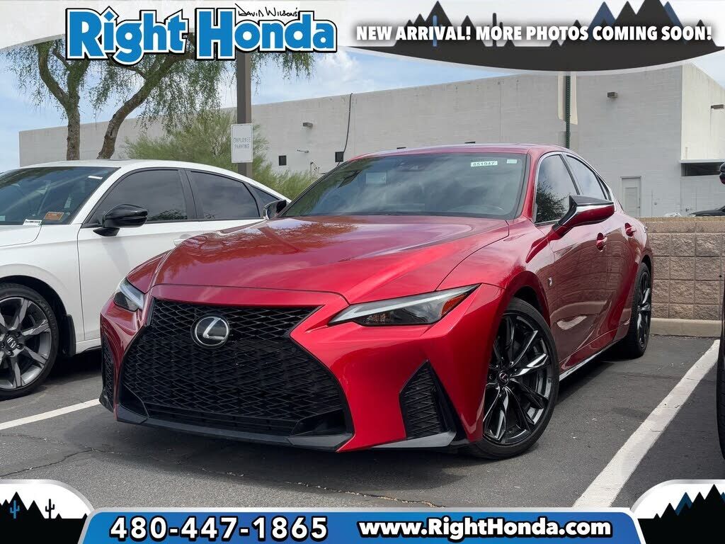 2023 LEXUS IS