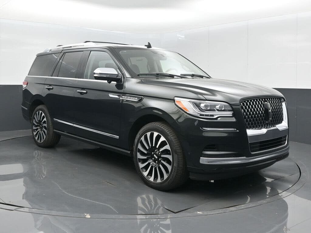 2023 LINCOLN Navigator
