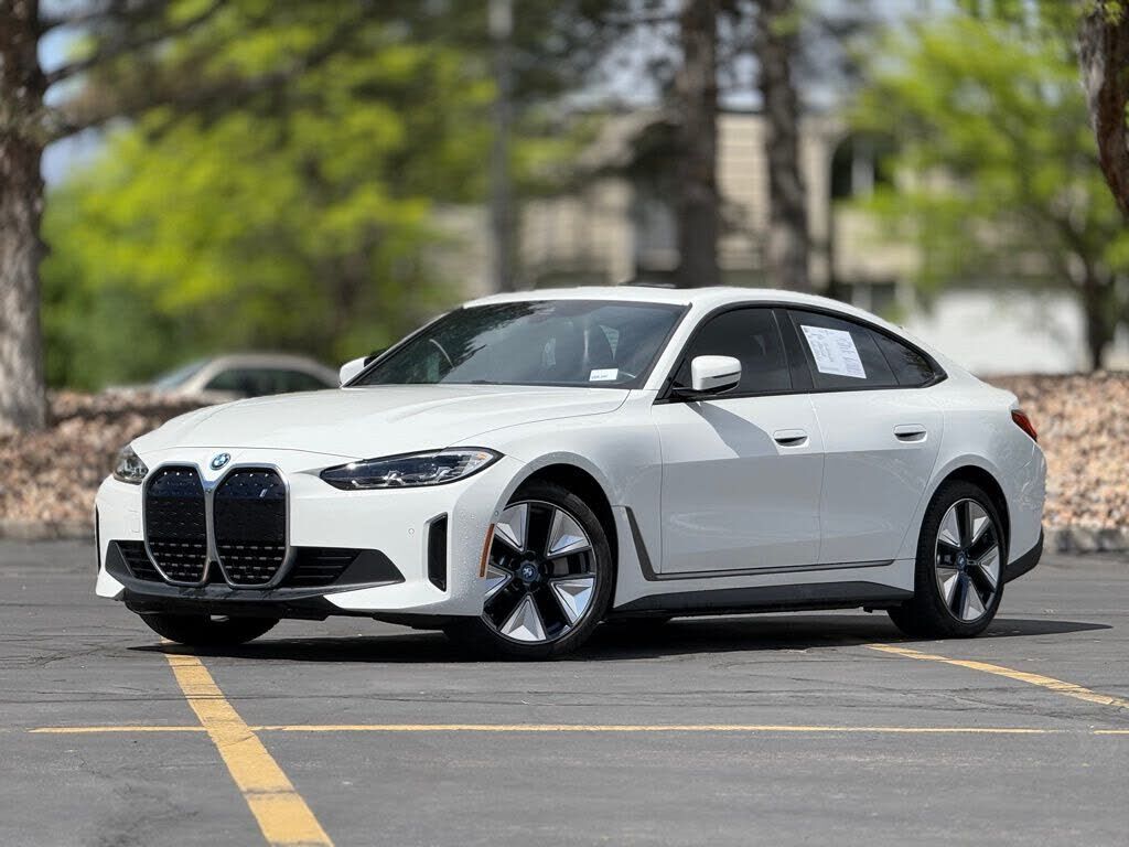 2023 BMW i4