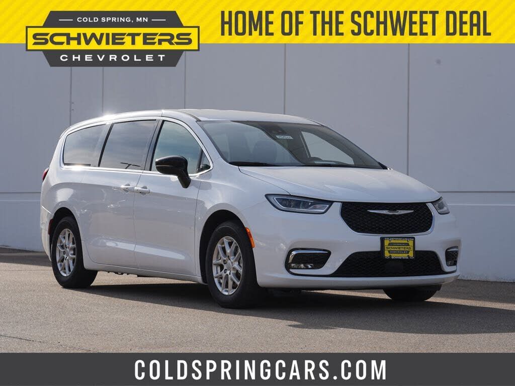 2025 CHRYSLER Pacifica