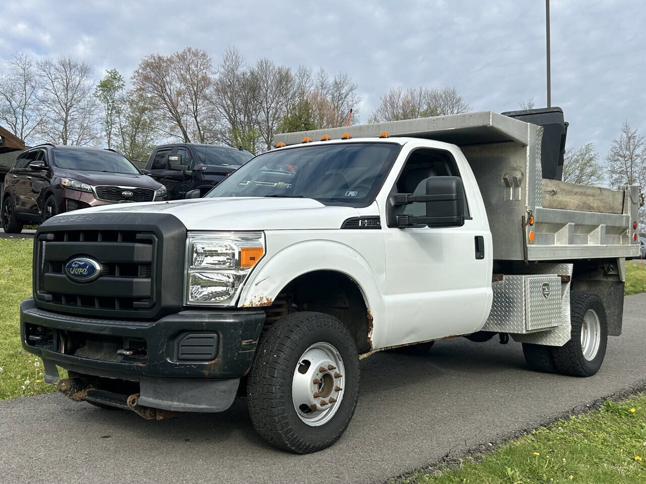 2011 FORD F-350