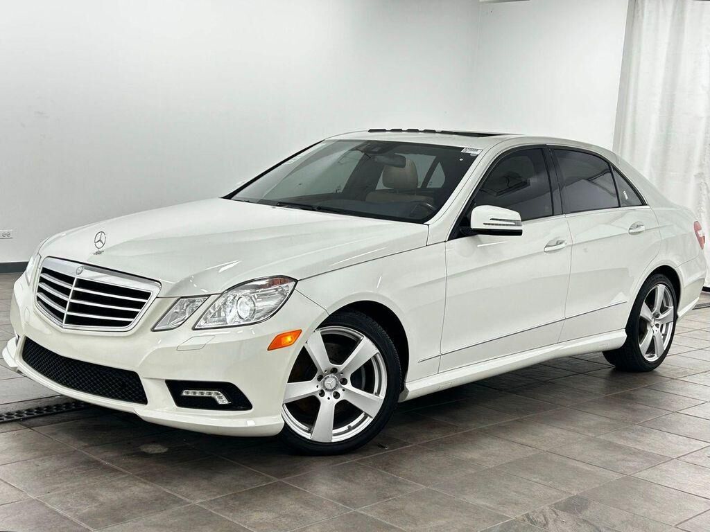 2010 MERCEDES-BENZ E-Class