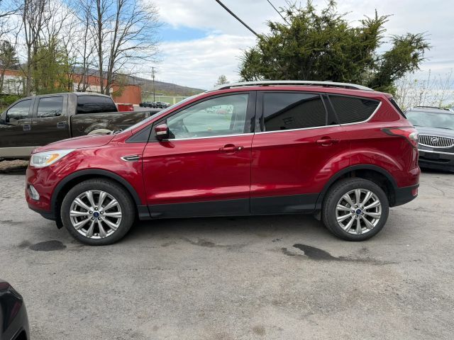 2017 FORD Escape