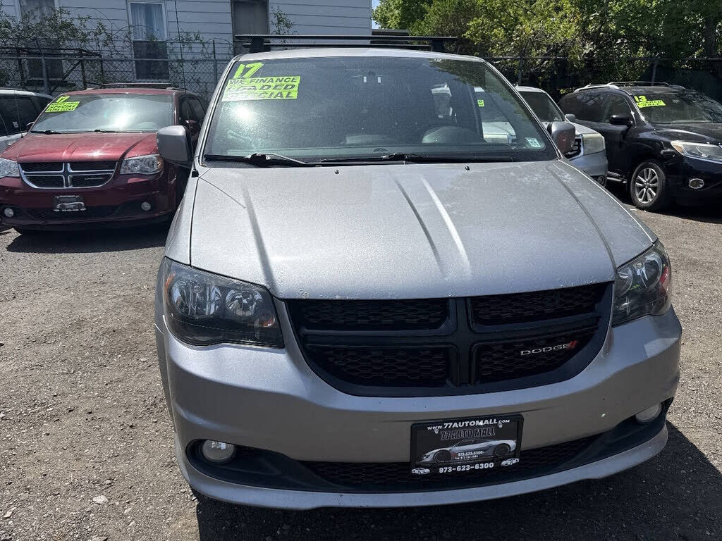 2017 DODGE Grand Caravan