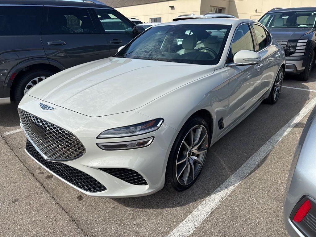 2025 GENESIS G70