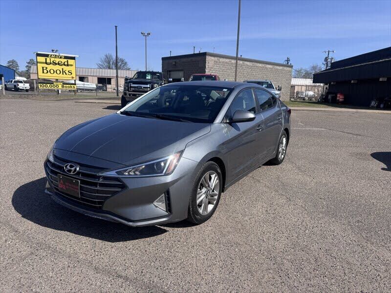 2019 HYUNDAI Elantra