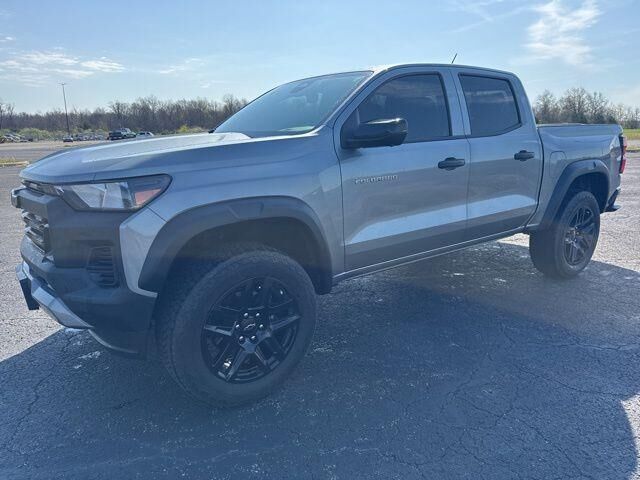 2024 CHEVROLET Silverado