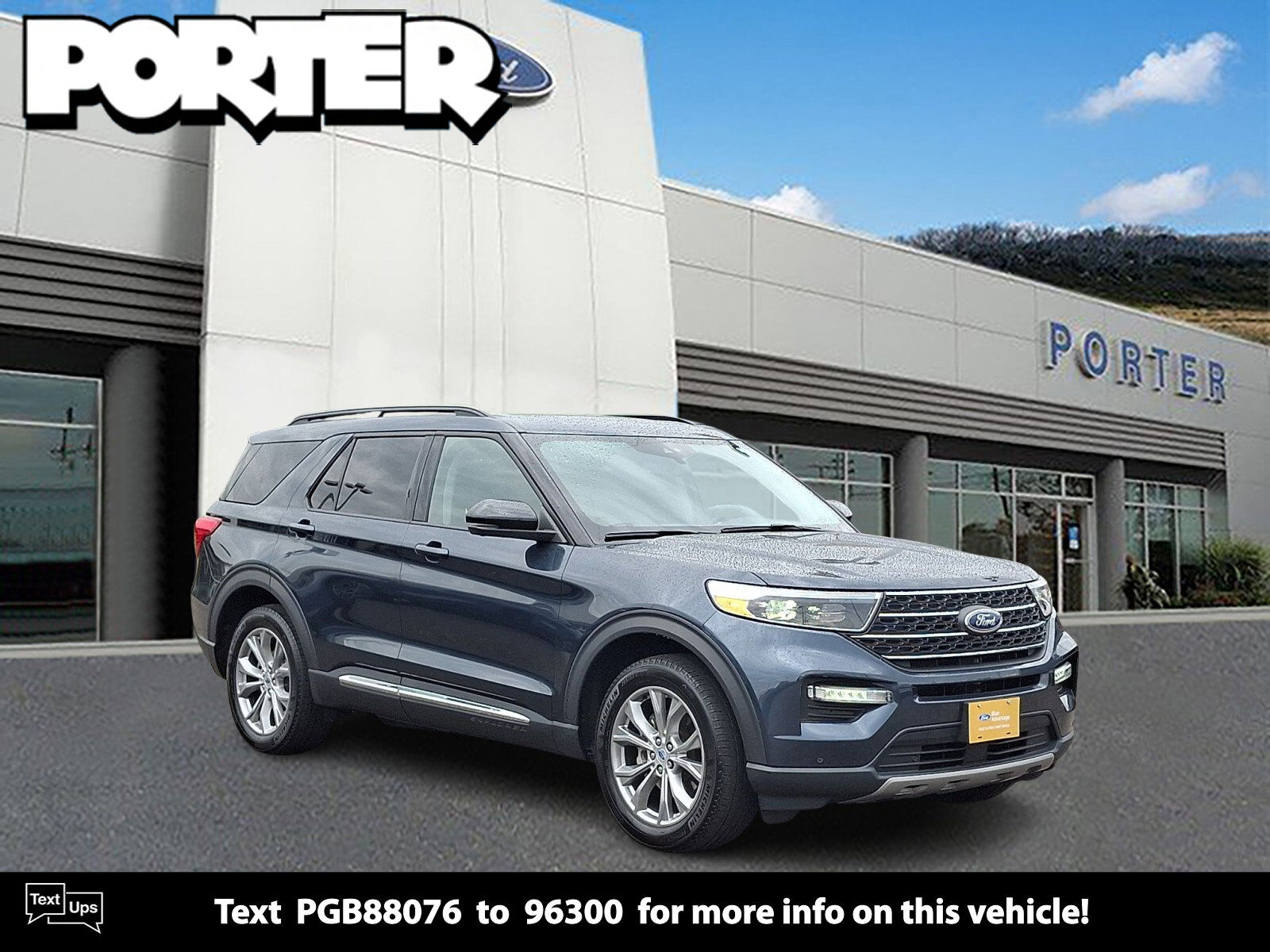 2023 FORD Explorer