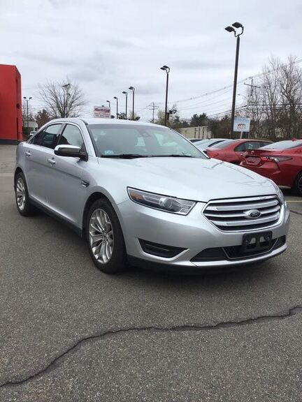 2017 FORD Taurus