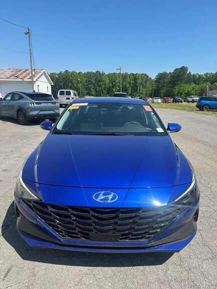 2023 HYUNDAI Elantra