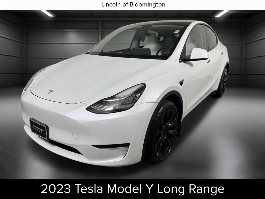 2023 TESLA Model Y